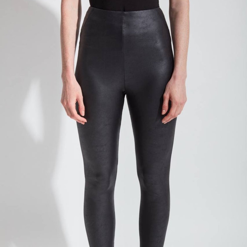 NWT Lysse Black Matilda Foil Faux Leather Legging